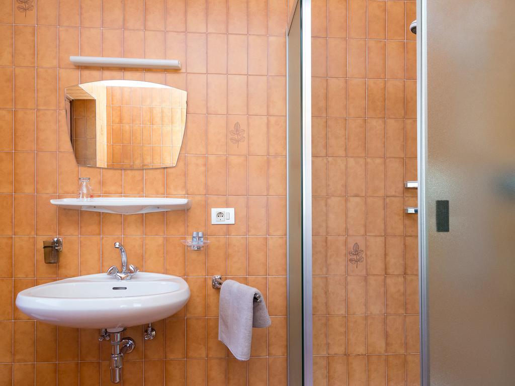 Hotel Haus Elisabeth Nova Ponente Zewnętrze zdjęcie